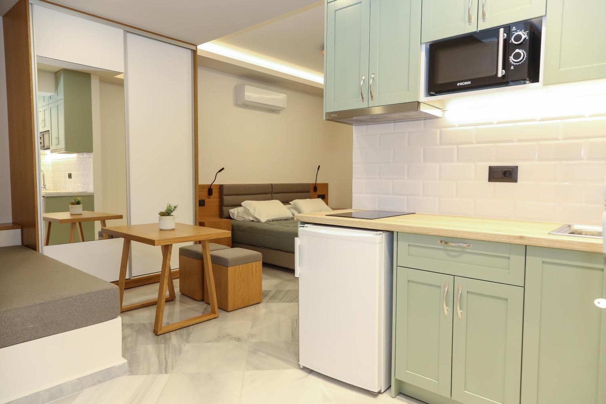 Heaven Apartments Agia Marina  Exterior photo